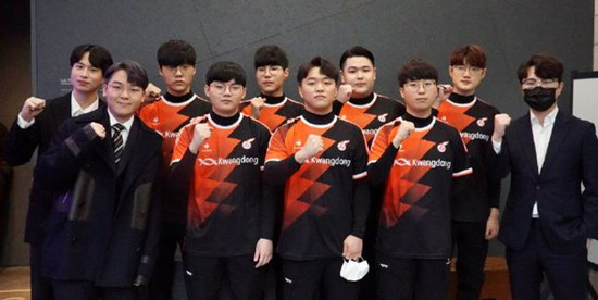 排行榜上拥 排行榜上拥