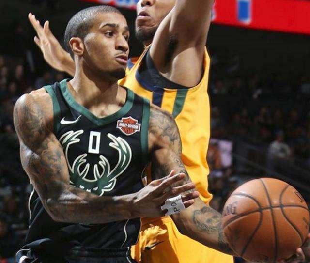 而嵇梦珩也 而嵇梦珩也